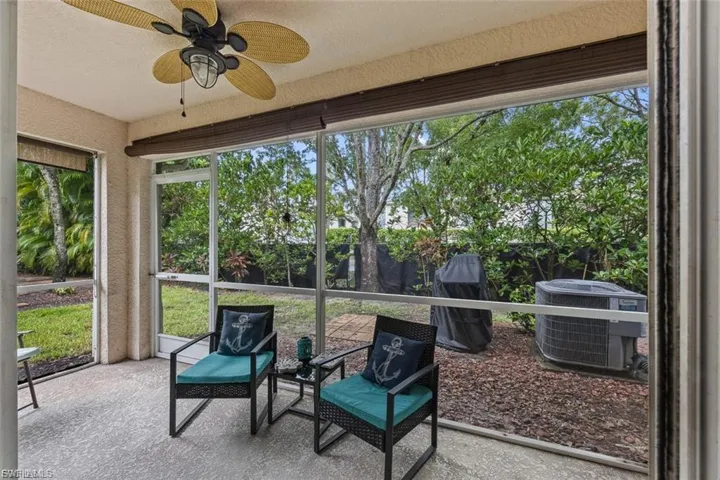 8169 Pacific Beach Dr, Fort Myers, Florida 33966