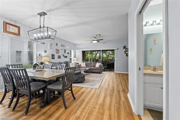 8169 Pacific Beach Dr, Fort Myers, Florida 33966