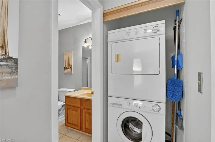 Stackable Laundry