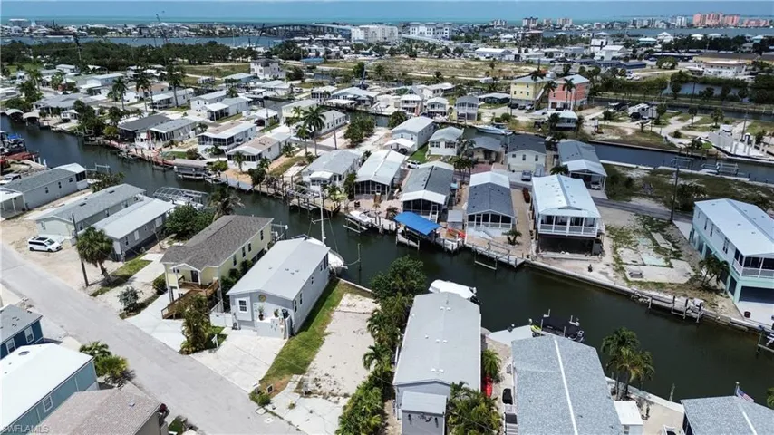 36 Emily Ln, Fort Myers Beach Fl 33931