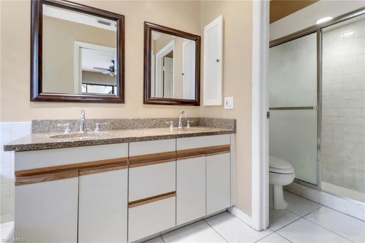 1374  Foxfire  LN, Naples, FL 34104