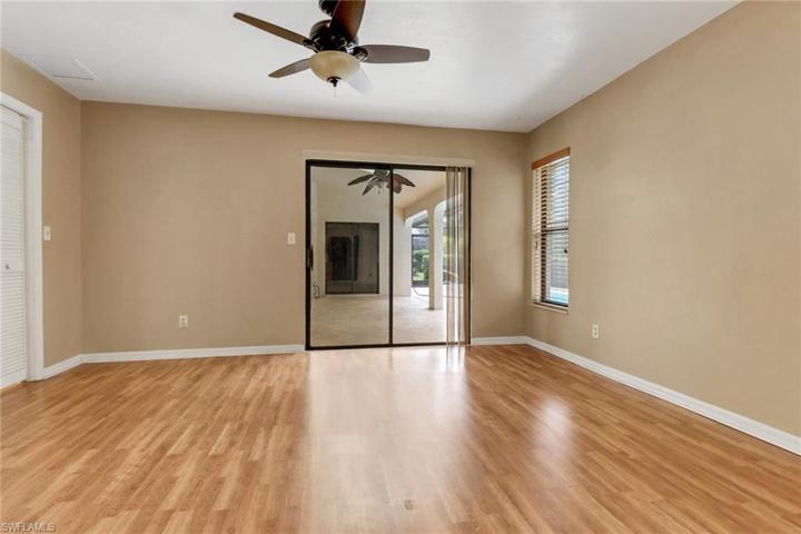 1374  Foxfire  LN, Naples, FL 34104