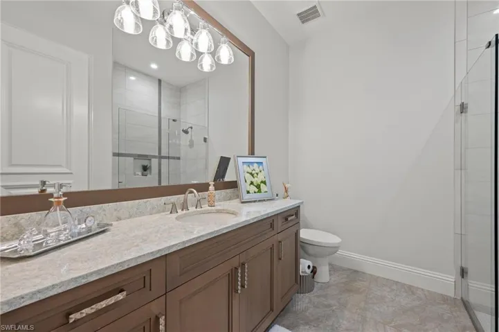 6641 Edgecumbe Dr, Naples, Florida 34119