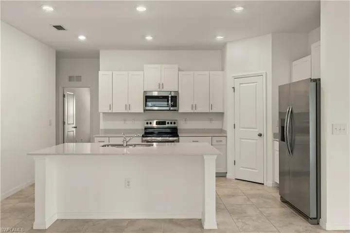 4037 Villa Doria Ct, North Fort Myers, Florida 33917