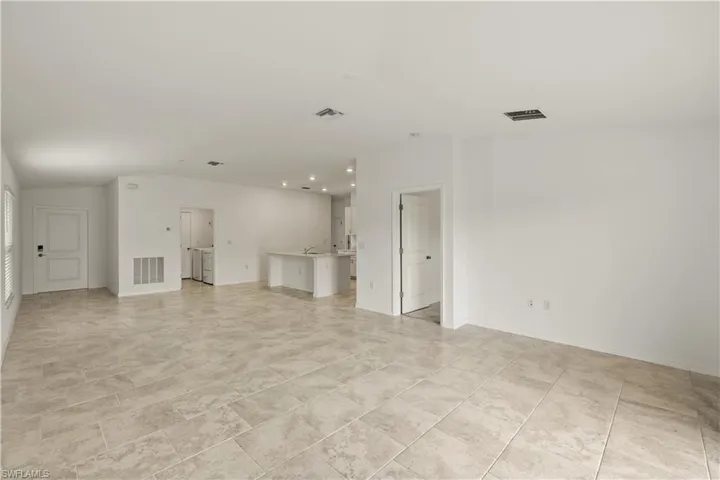 4037 Villa Doria Ct, North Fort Myers, Florida 33917