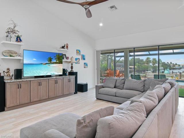 199 Cays DR, NAPLES FL 34114