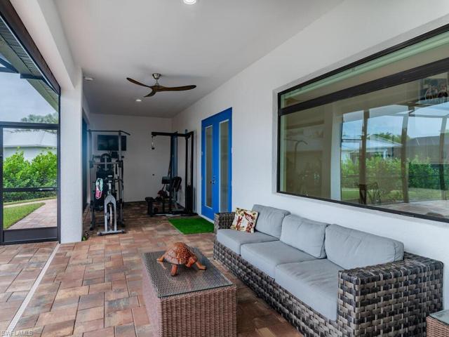 199 Cays DR, NAPLES FL 34114