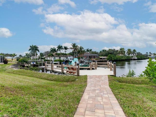 199 Cays DR, NAPLES FL 34114