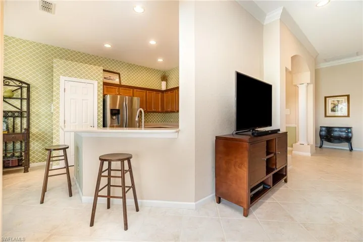 20083  Seadale  CT, Estero, FL 33928