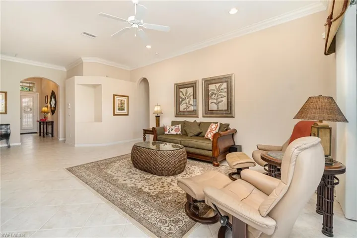 20083  Seadale  CT, Estero, FL 33928