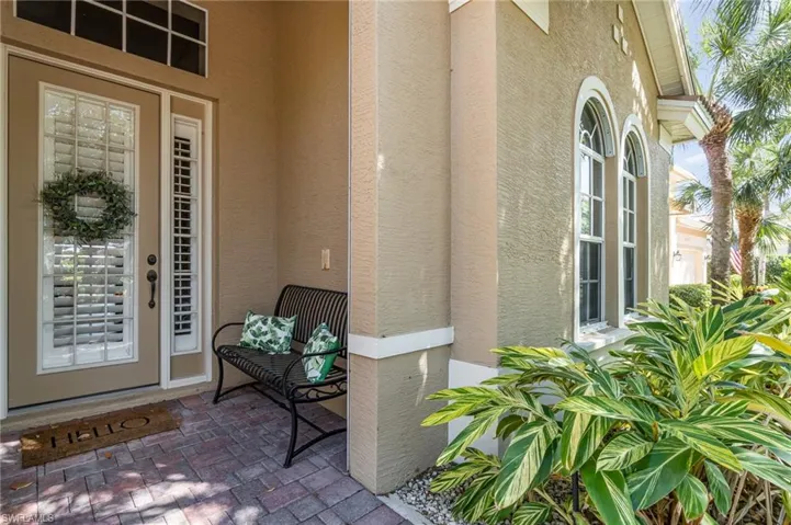20083  Seadale  CT, Estero, FL 33928