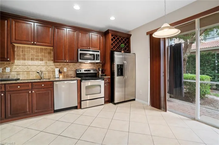 17577  Brickstone  LOOP, Fort Myers, FL 33967