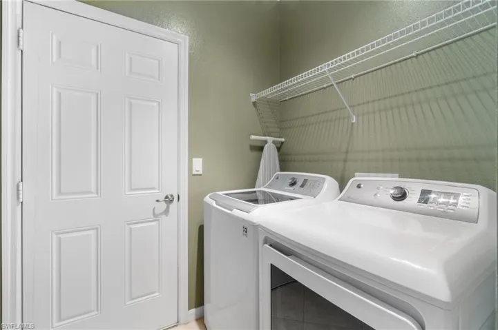 17577  Brickstone  LOOP, Fort Myers, FL 33967