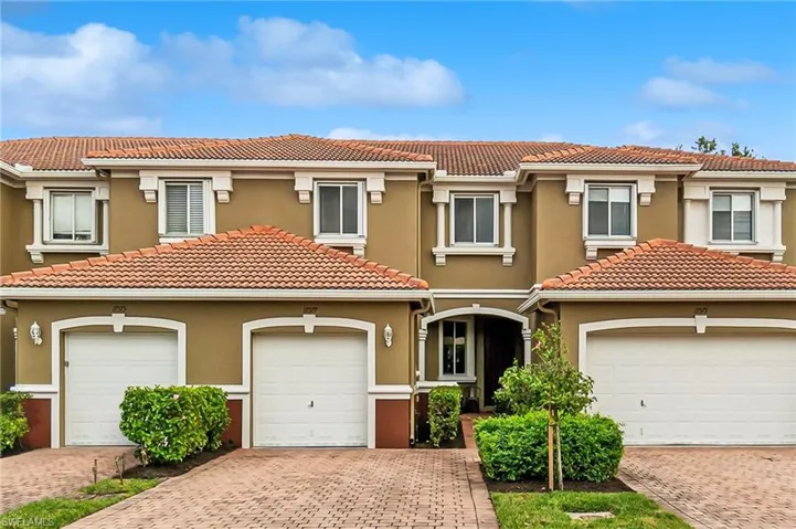 17577  Brickstone  LOOP, Fort Myers, FL 33967