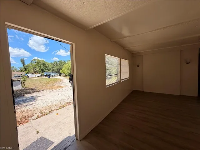 8205  Suncoast  DR, North Fort Myers, FL 33917