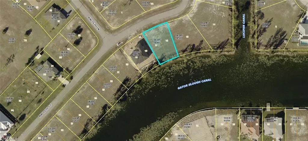 Tax Map. Illustrating the plot boundaries and geographical orientation of the property