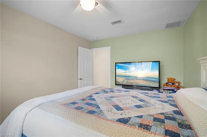 Bedroom with a ceiling fan