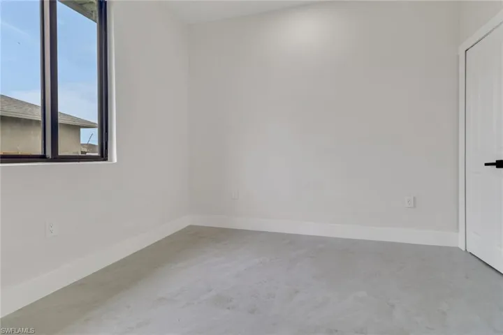 4503  15th SW ST, Lehigh Acres, FL 33973