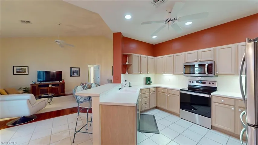 9210  Bayberry  BEND, Fort Myers, FL 33908