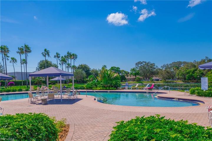 6648  Tannin  LN, NAPLES, FL 34109