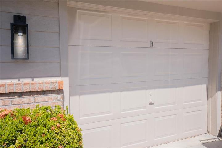 6648  Tannin  LN, NAPLES, FL 34109