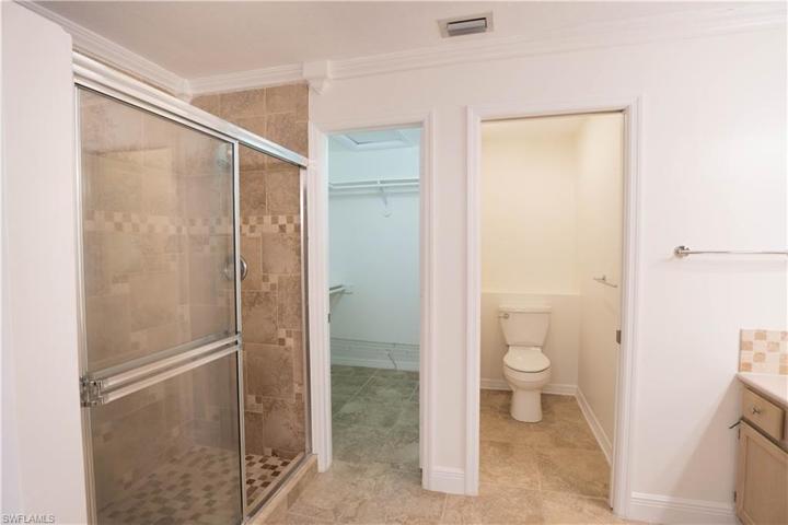 6648  Tannin  LN, NAPLES, FL 34109
