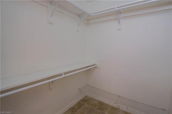 6648  Tannin  LN, NAPLES, FL 34109