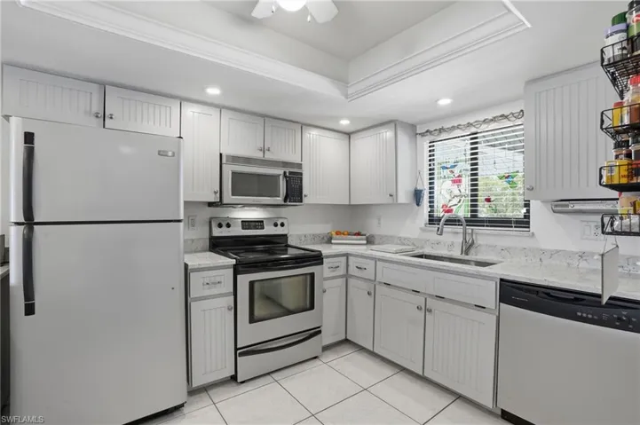 1205 Se 46th Ln 201, Cape Coral, Florida 33904