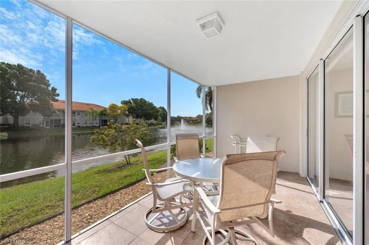 XL 21' Screened Lanai
