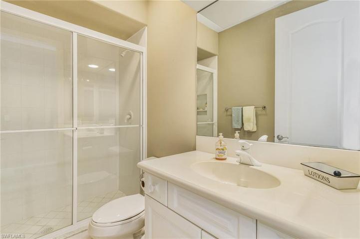 Upstairs Bath