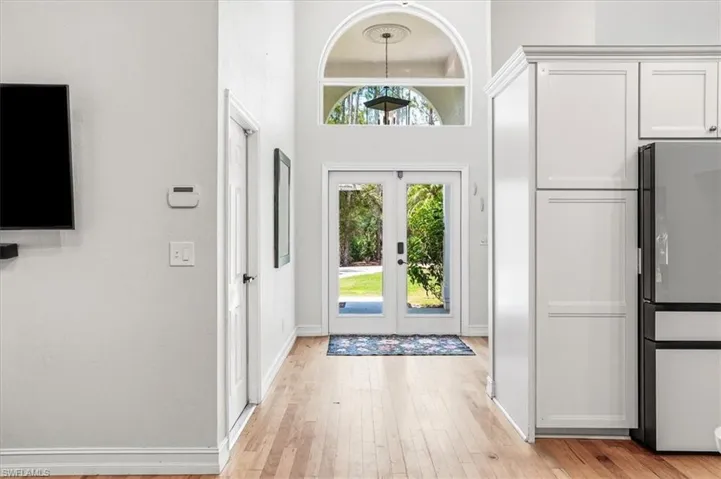 5991 Golden Oaks Ln, Naples, Florida 34119