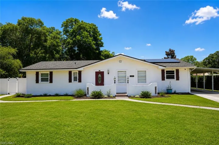 655 Pointview Rd, Keystone Heights, Florida 32656