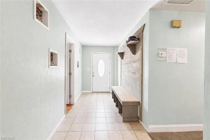 655 Pointview Rd, Keystone Heights, Florida 32656