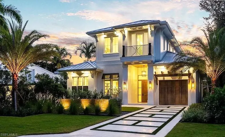 750 Myrtle Ter, Naples, Florida 34103