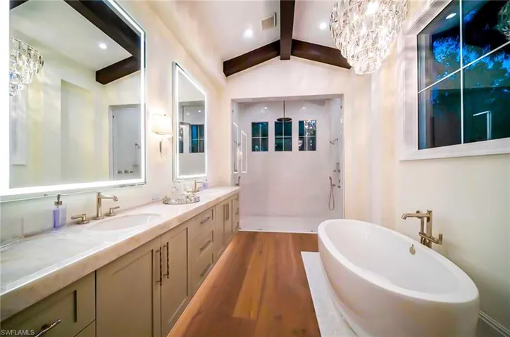 750 Myrtle Ter, Naples, Florida 34103