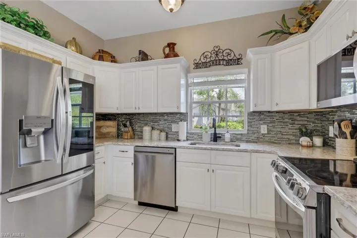 10701 Blue Bimini Cir, Estero, Florida 33928