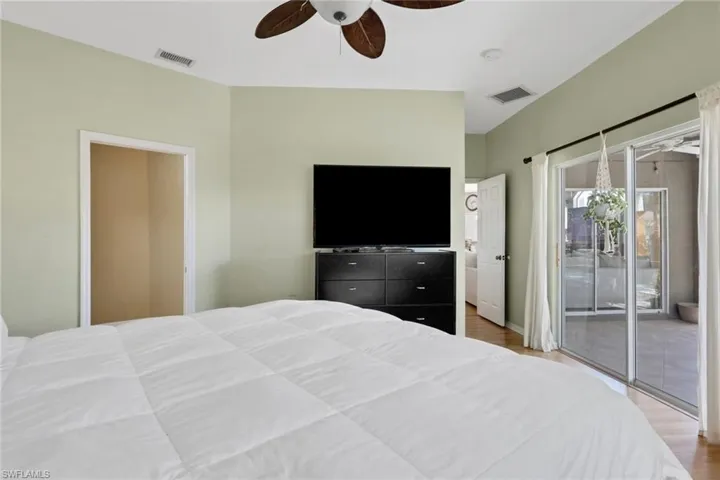 10701 Blue Bimini Cir, Estero, Florida 33928