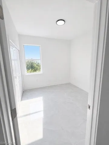 302 Stonybrook Ave, Lehigh Acres, Florida 33972
