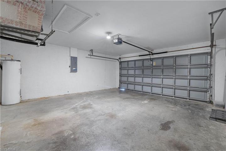 709  Bennington  DR, LEHIGH ACRES, FL 33974