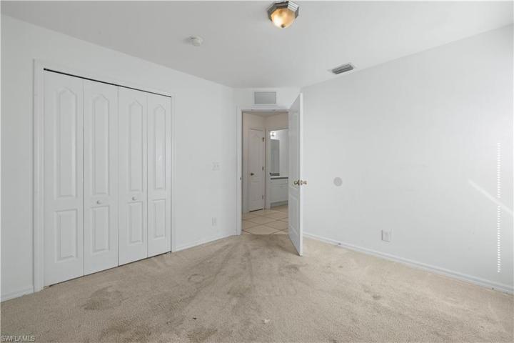709  Bennington  DR, LEHIGH ACRES, FL 33974