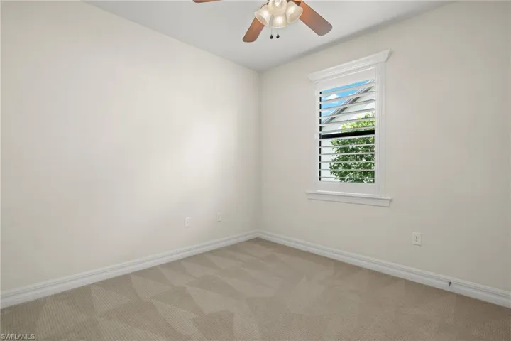 11897  Dixon  DR, Fort Myers, FL 33913