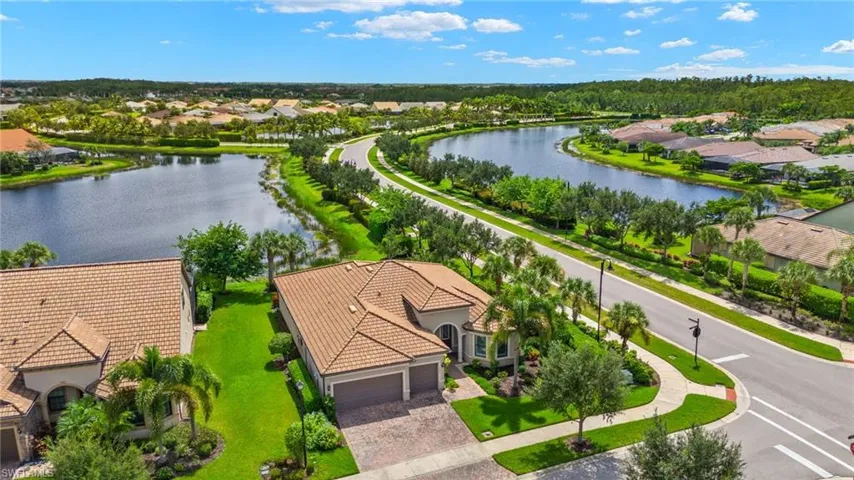 11897  Dixon  DR, Fort Myers, FL 33913