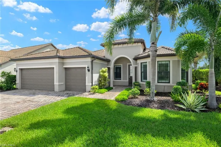 11897  Dixon  DR, Fort Myers, FL 33913