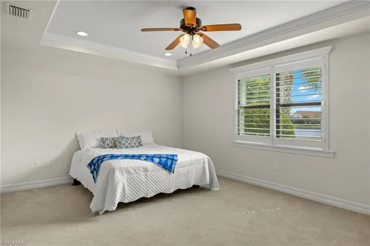 11897  Dixon  DR, Fort Myers, FL 33913
