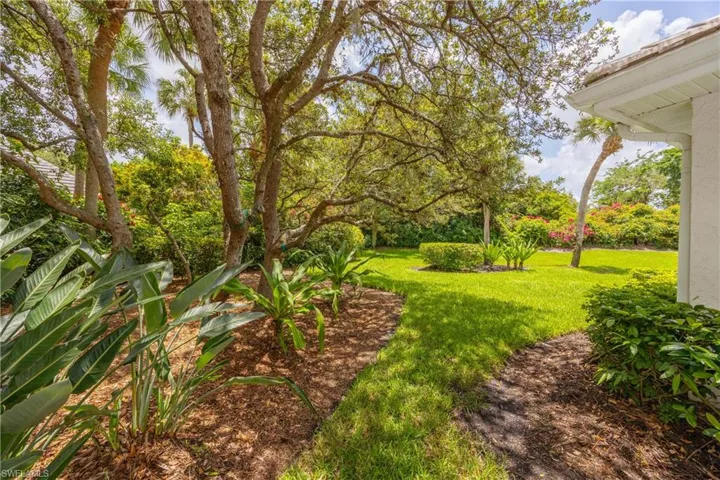 816 Turkey Oak Ln, Naples, Florida 34108
