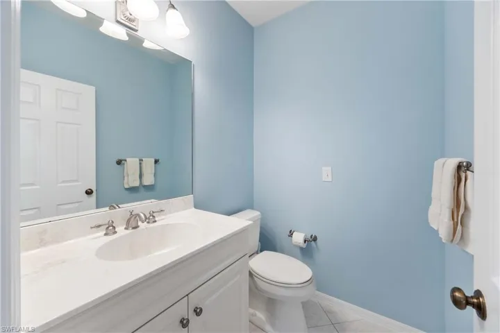 816 Turkey Oak Ln, Naples, Florida 34108