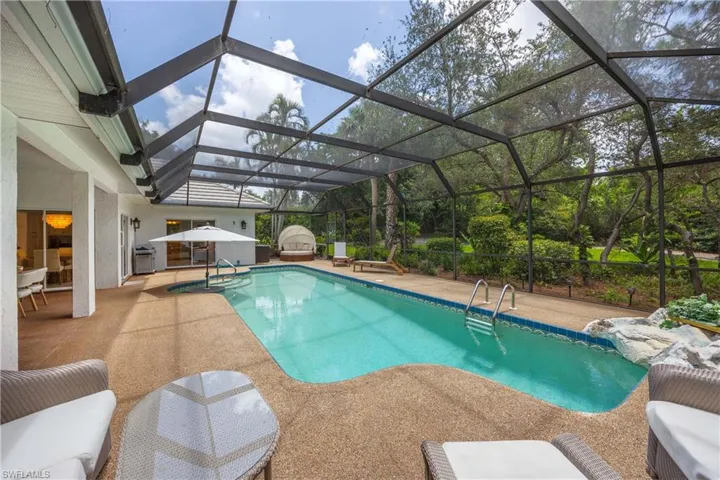816 Turkey Oak Ln, Naples, Florida 34108