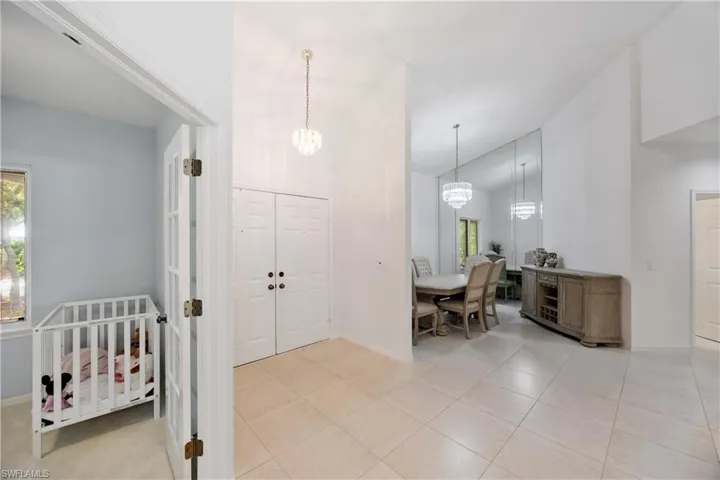 816 Turkey Oak Ln, Naples, Florida 34108