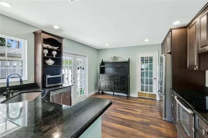 14875  Crescent Cove  DR, Fort Myers, FL 33908