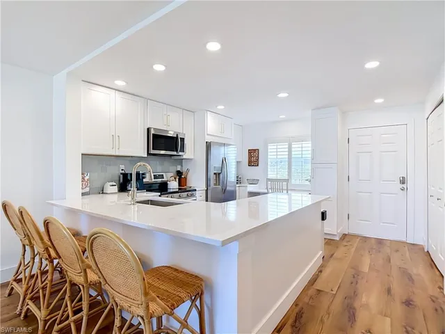 979 E Gulf Dr D433, Sanibel, Florida 33957